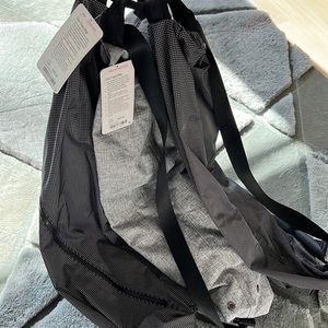 NWT Lululemon yoga bags (two different colors)